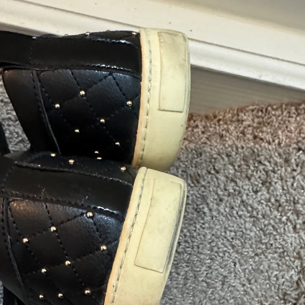 Aldo stylish black